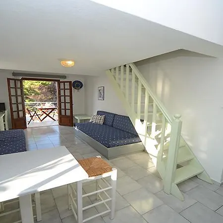 Machi Apartment